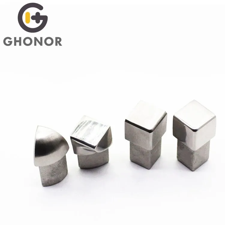 Zaślepki wykończeniowe do płytek metalowych