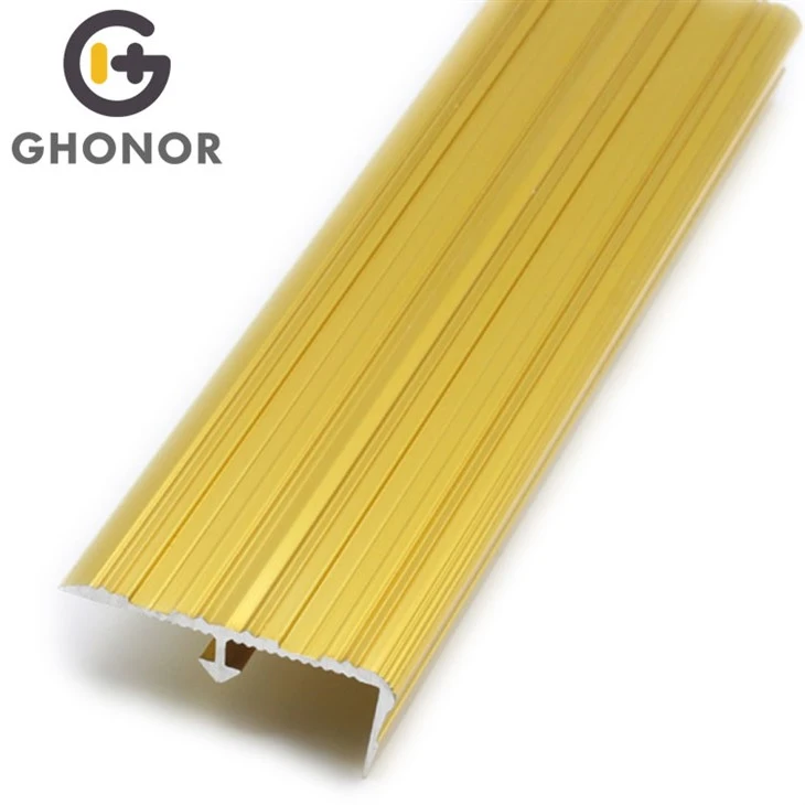 Schody aluminiowe krawędź kroku